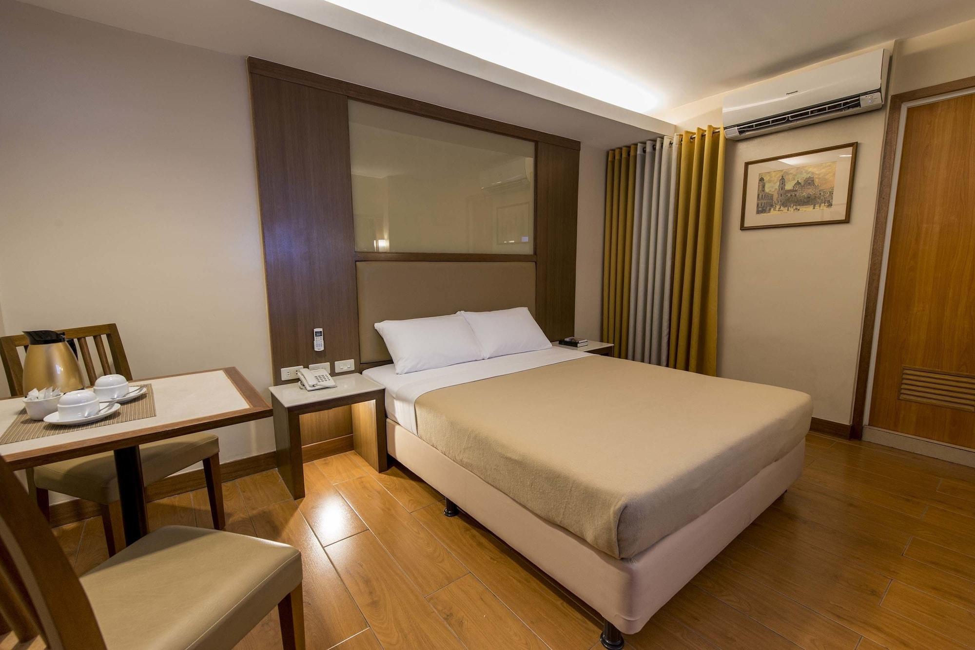 Kabayan Hotel Pasay Exterior foto